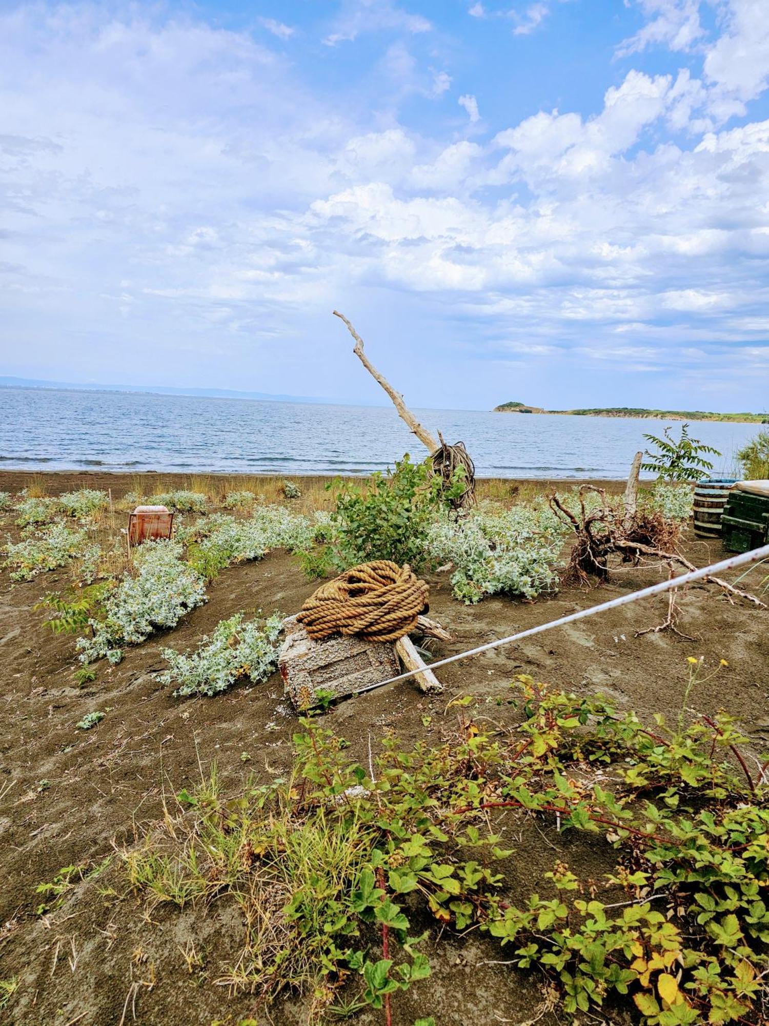 Beachfront Caravans Hotel Черноморец Екстериор снимка