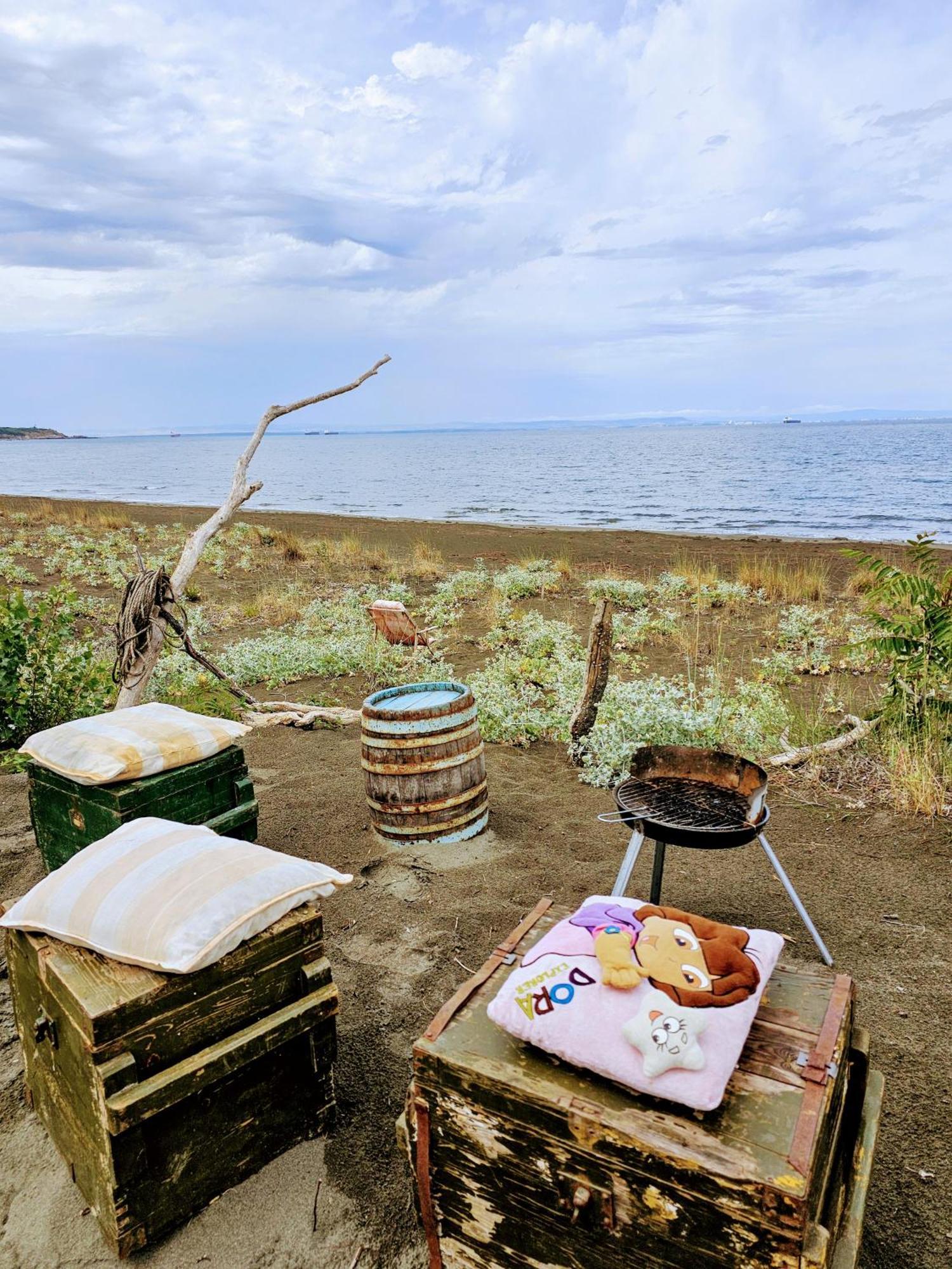 Beachfront Caravans Черноморец Екстериор снимка