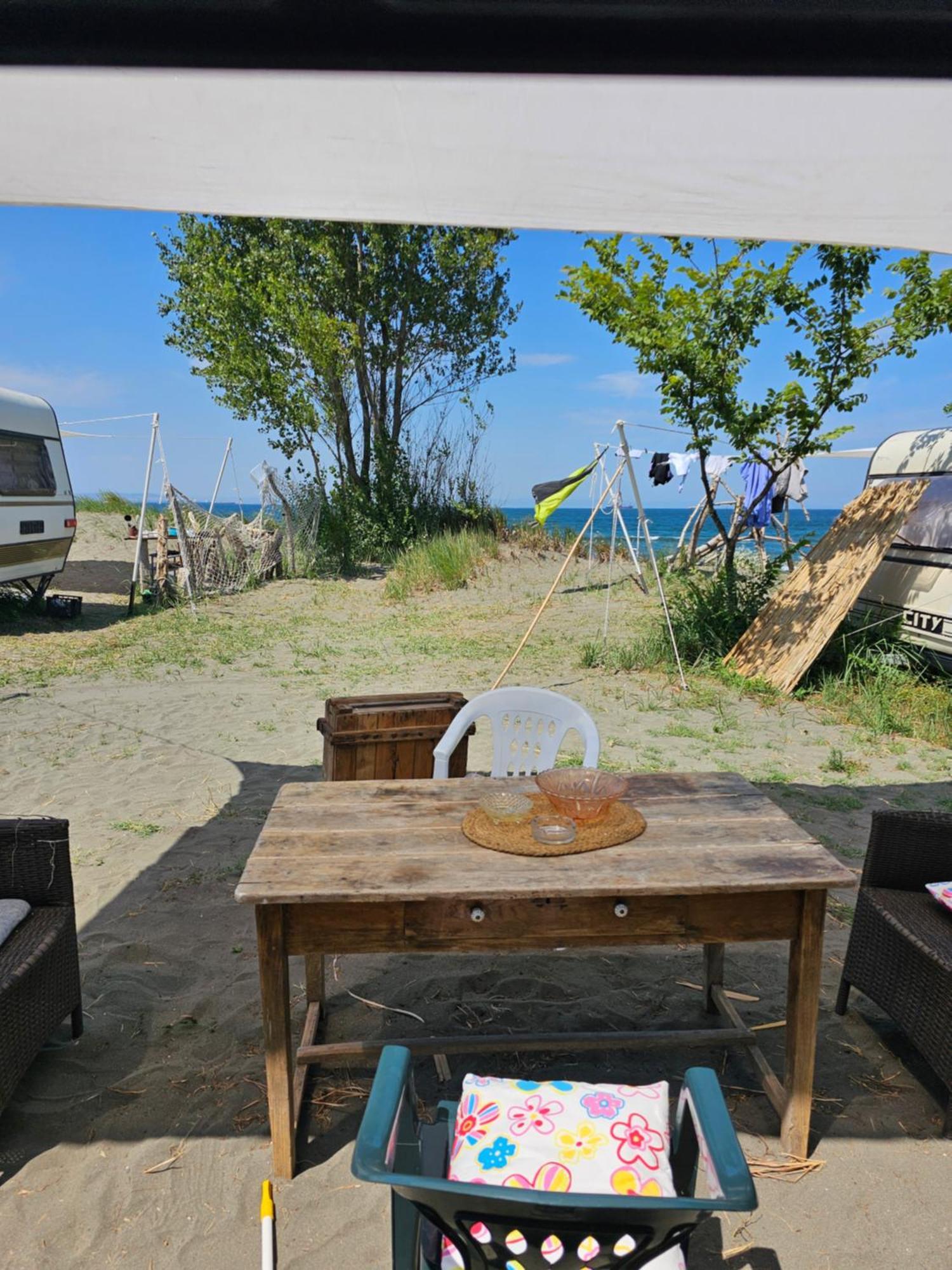 Beachfront Caravans Черноморец Екстериор снимка