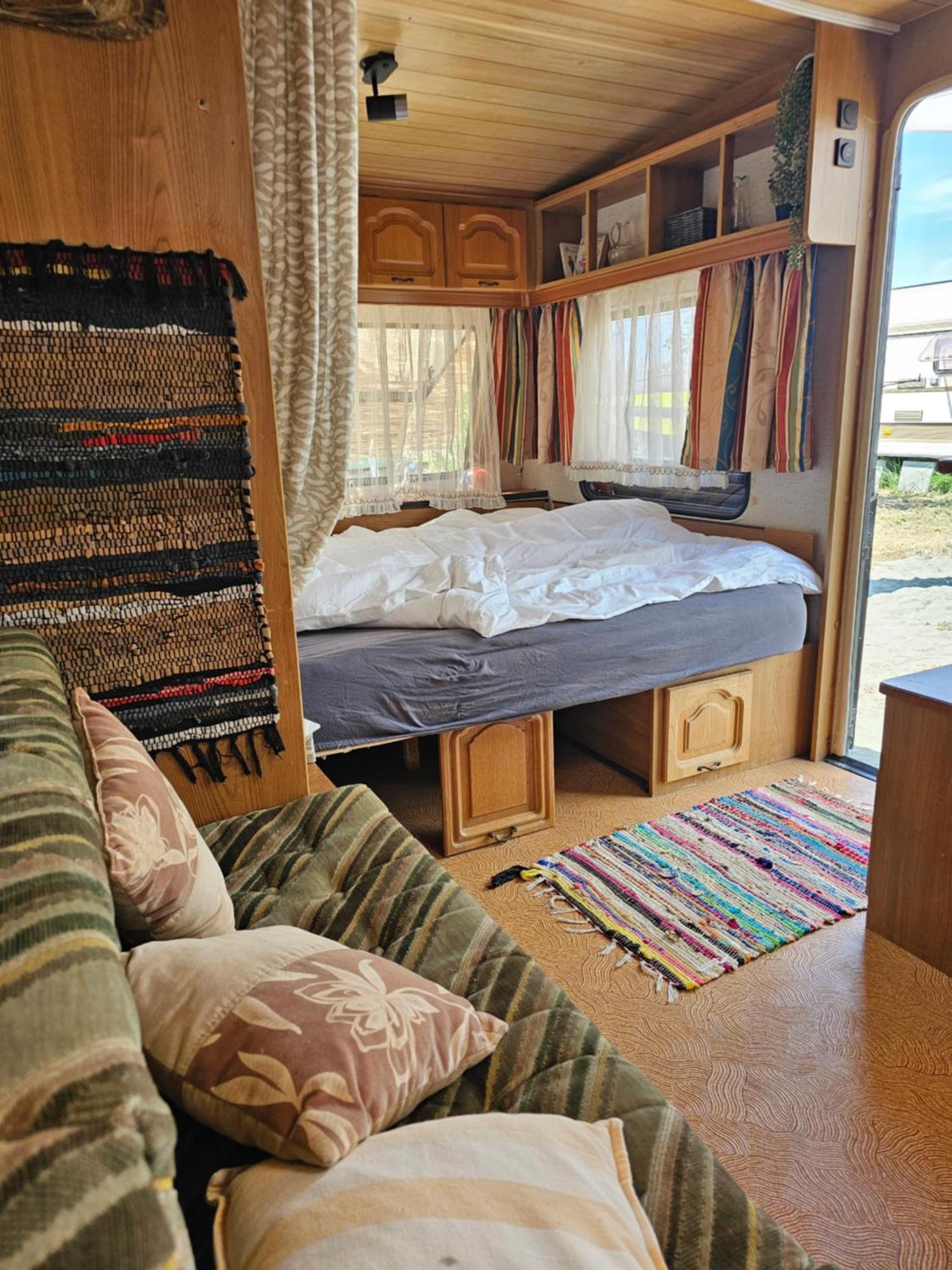 Beachfront Caravans Черноморец Екстериор снимка